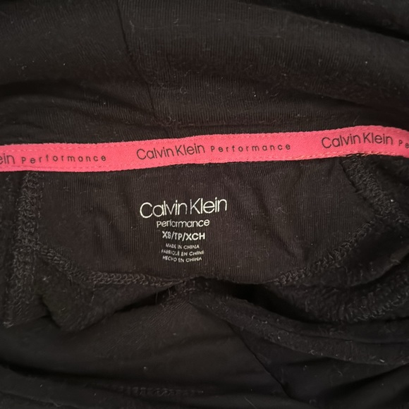 Calvin Klein performance sweater - Picture 3 of 3